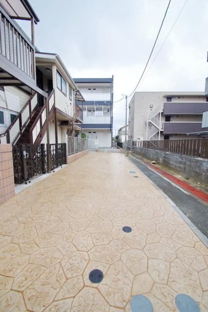 エントランス　★お問い合わせはタウンハウジング祖師ヶ谷大蔵店まで★