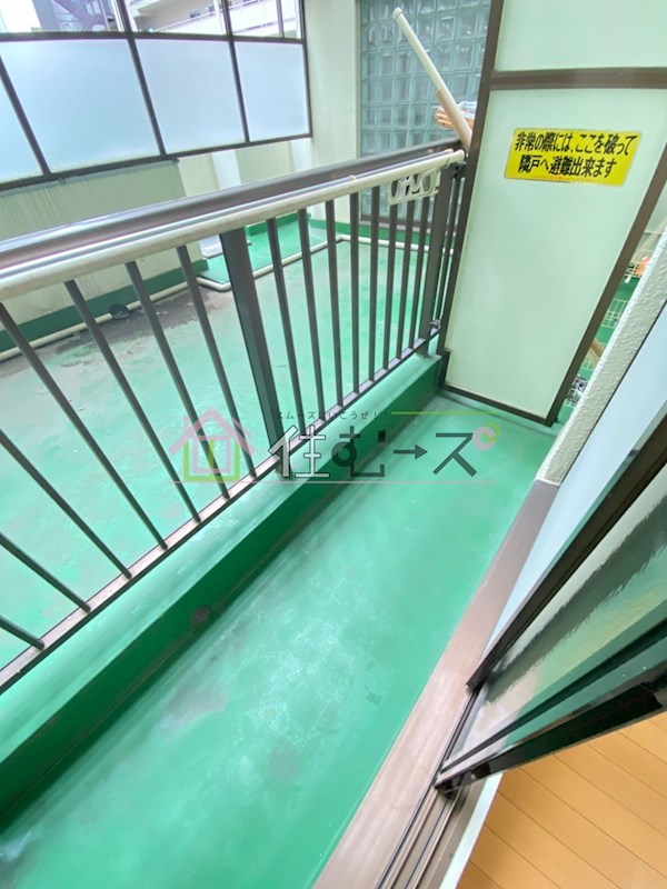 バルコニー
