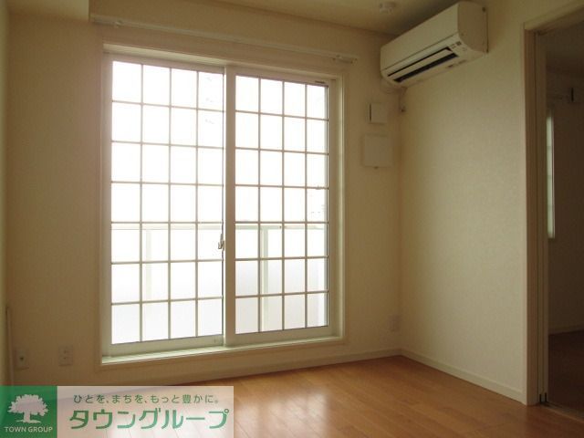 居室・リビング　★お問い合わせはタウンハウジング新百合ヶ丘店まで★