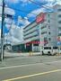 ドラックストア　サンドラッグ西鶴間店（ドラッグストア）まで1002m