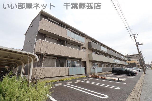 建物外観　落ち着いた色合いのおしゃれな外観ですね！