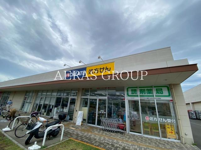 ドラックストア　クリエイトＳ・Ｄ なぎさモール辻堂店（ドラッグストア）まで665m