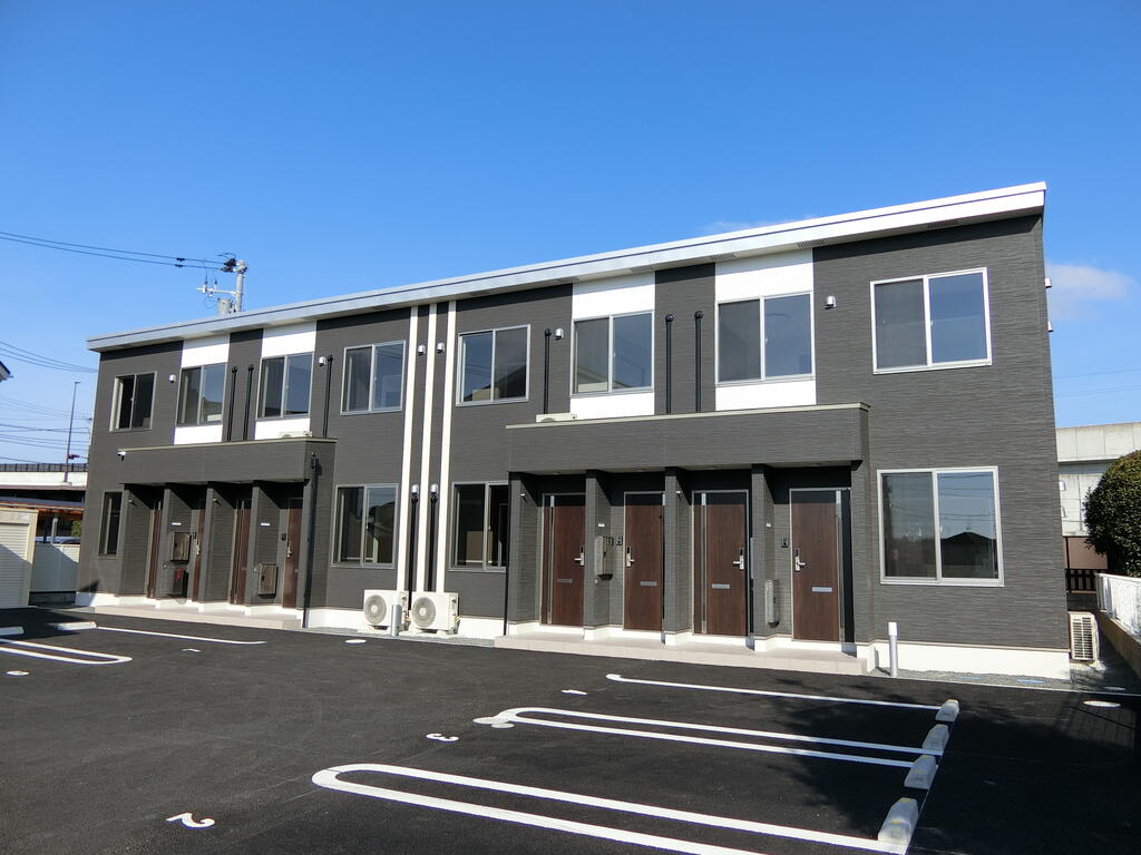 建物外観　同施工会社別物件の写真です。