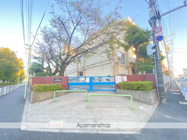 小学校　中島小学校（小学校）まで340m