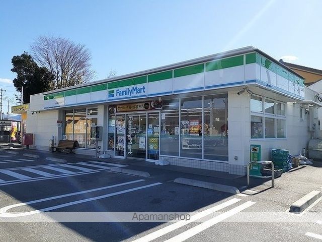 コンビニ　ファミリーマート小瀬公園通り店（コンビニ）まで200m