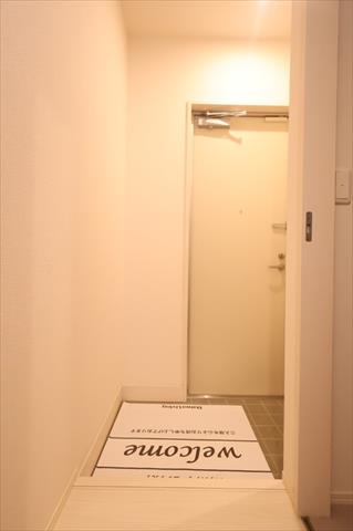 サニーフラット西市 A棟の玄関写真