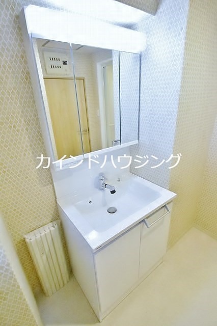 洗面設備　シャンプードレッサー