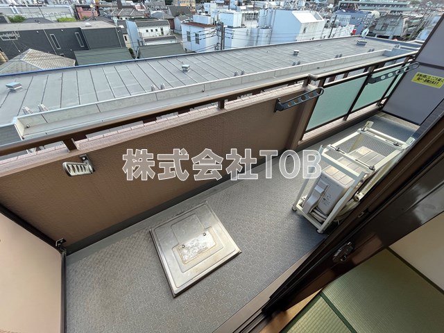 バルコニー　※同間取り反転タイプ写真です