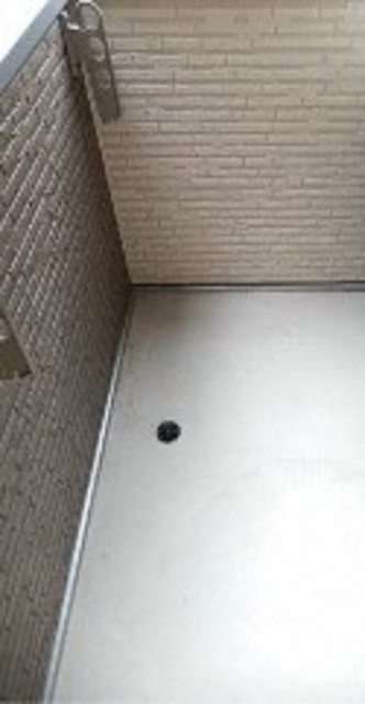 バルコニー　バルコニーあります