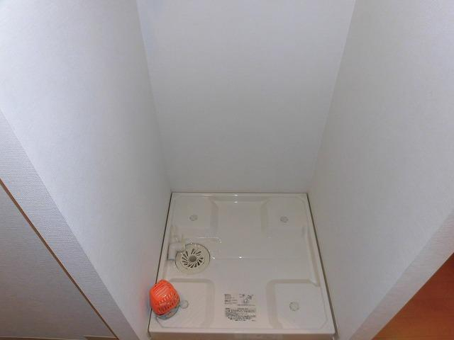 その他設備　嬉しいグリル付きシステムキッチンです。