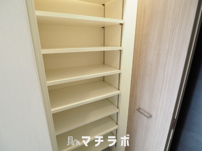 収納
