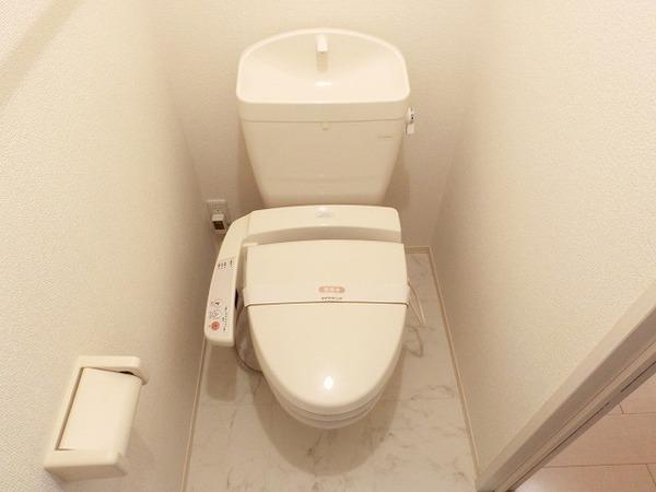 トイレ　ウォシュレット！