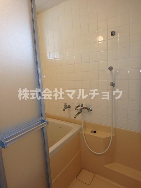 バス・シャワールーム　お風呂で日々の疲れを落としましょう
