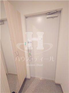 玄関　収納もある玄関です