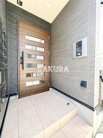 エントランス　管理の行き届いたエントランスです♪