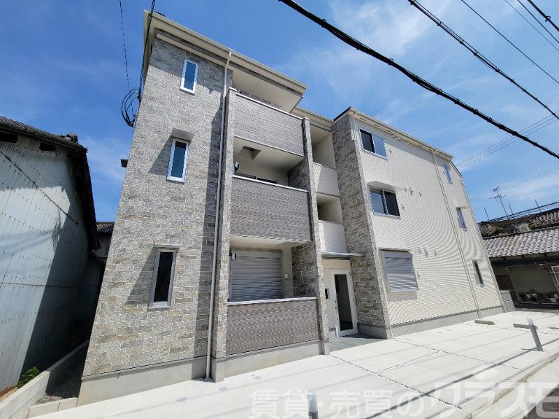 建物外観　静かな住環境♪