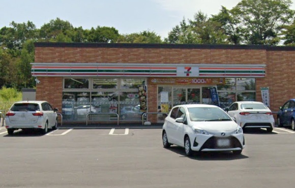 コンビニ　セブンイレブン千歳インター店（コンビニ）まで170m