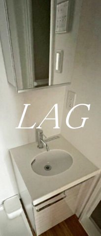 洗面設備　洗面台です。