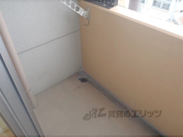 バルコニー　南向きベランダです
