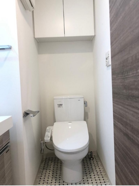 トイレ　※別部屋参考写真