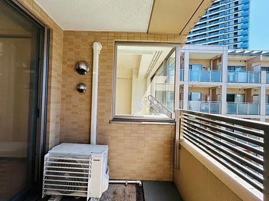 バルコニー　写真は同タイプ住居です