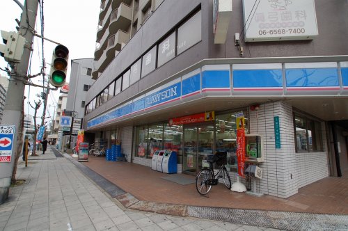 コンビニ　ローソン 桜川二丁目（コンビニ）まで521m