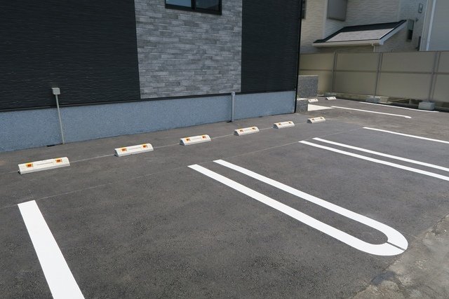 駐車場　車をお持ちの方に嬉しい駐車場付きの物件です