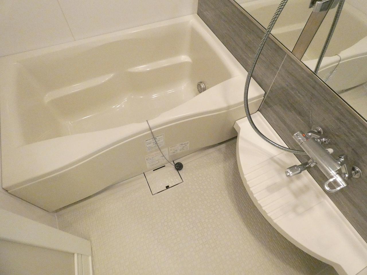 バス・シャワールーム　バス※別部屋参考写真