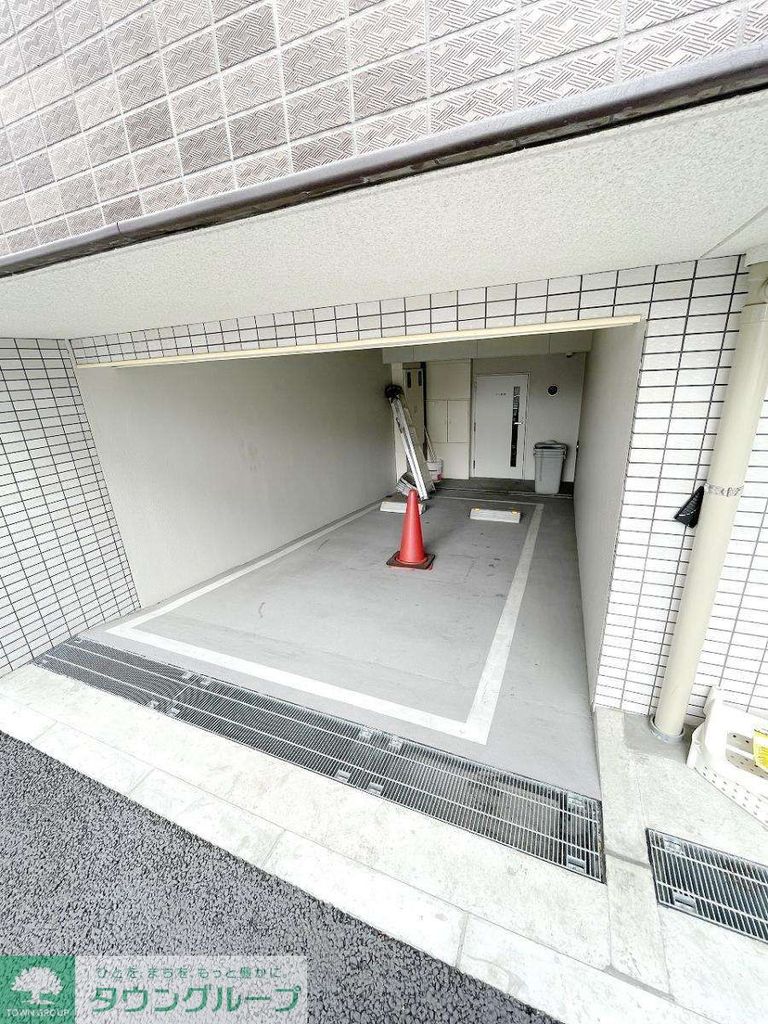 その他　エントランス