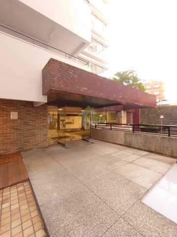 エントランス　マンション雅叙園1号棟