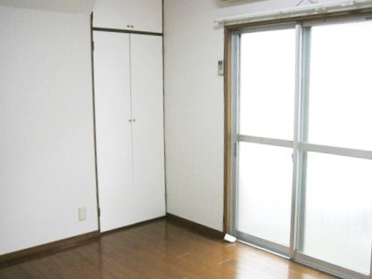 ゆたかコーポの居間写真