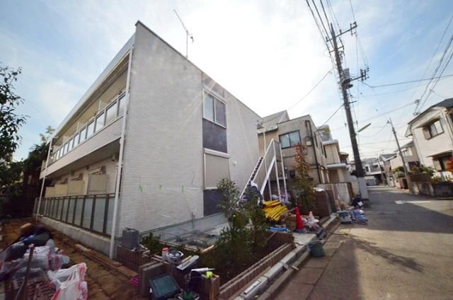 建物外観　タウンハウジング仙川店まで♪