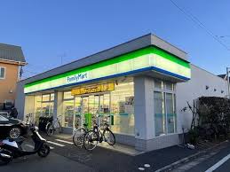 コンビニ　ファミリーマート 杉並宮前三丁目店（コンビニ）まで479m