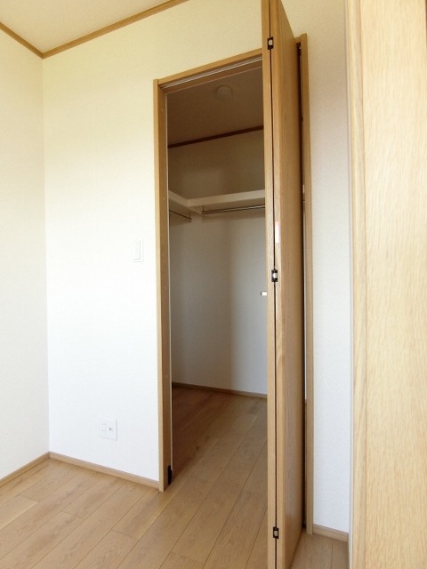 収納　図面と現状に相違がある場合には現状を優先