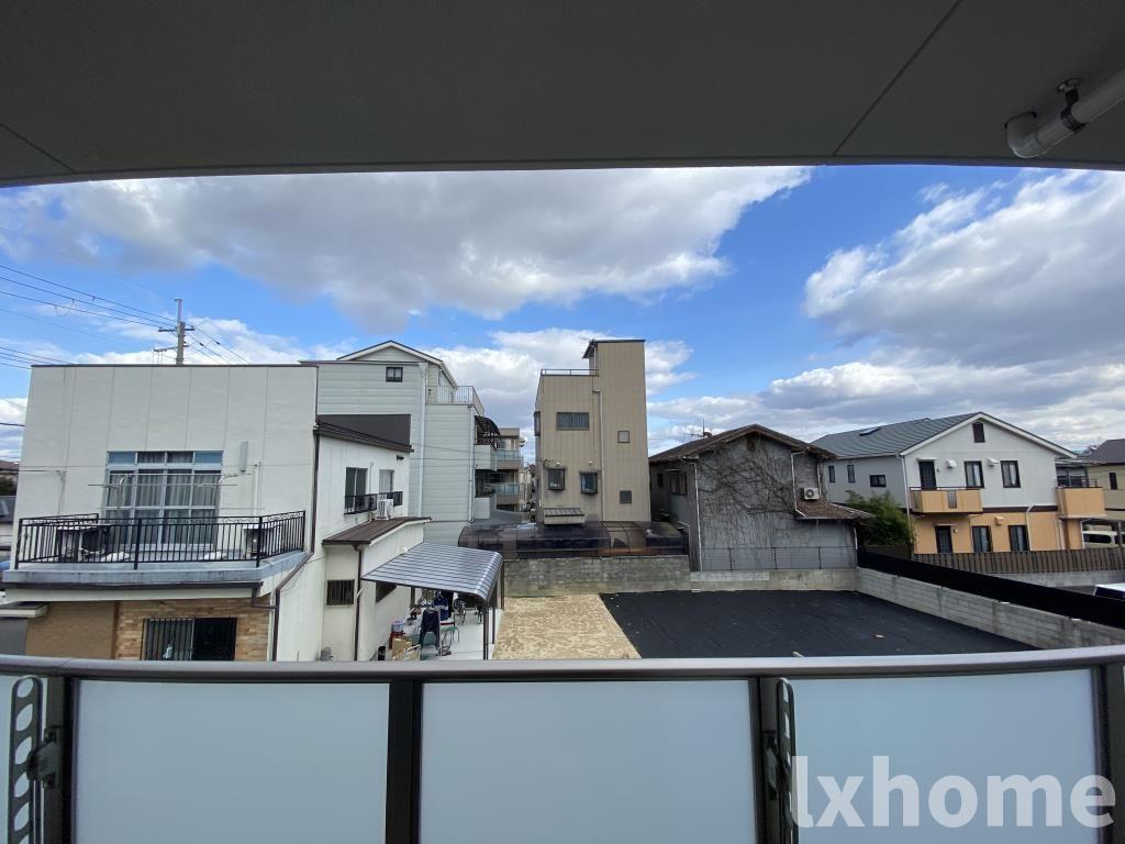 眺望　収納もある玄関です