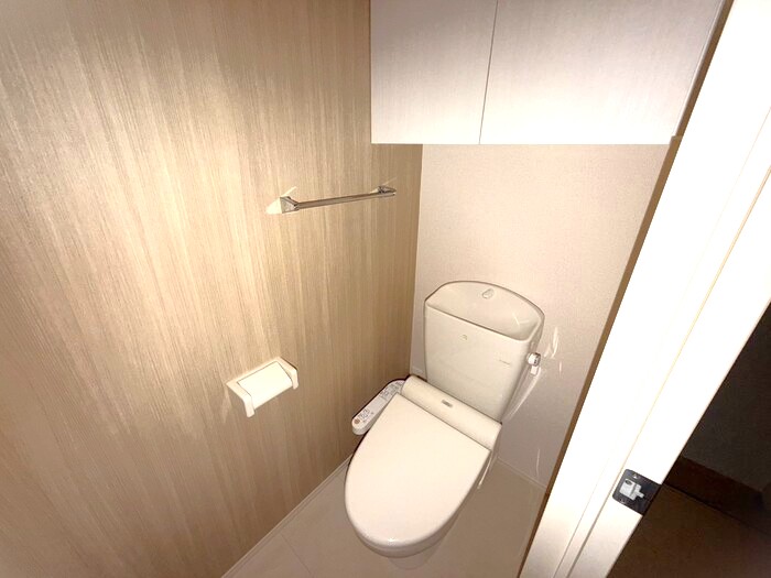 トイレ　ウォシュレット付きのトイレです！