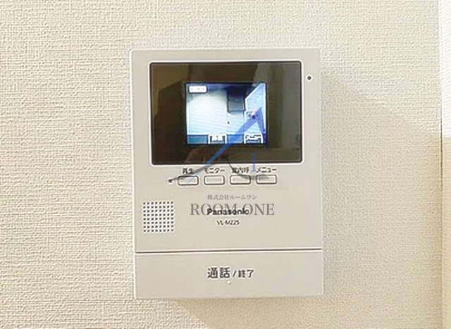 セキュリティ　モニター付きインターホンです。