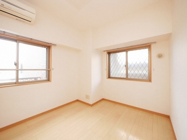 その他部屋・スペース　角部屋は明るいですよ！