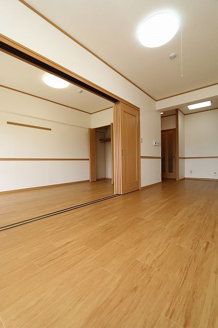 セレッソmoromiの居間写真
