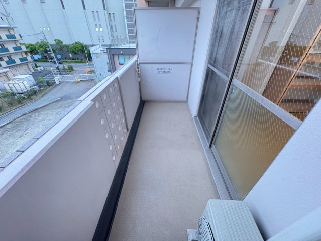court yard 西宮北口の内装写真