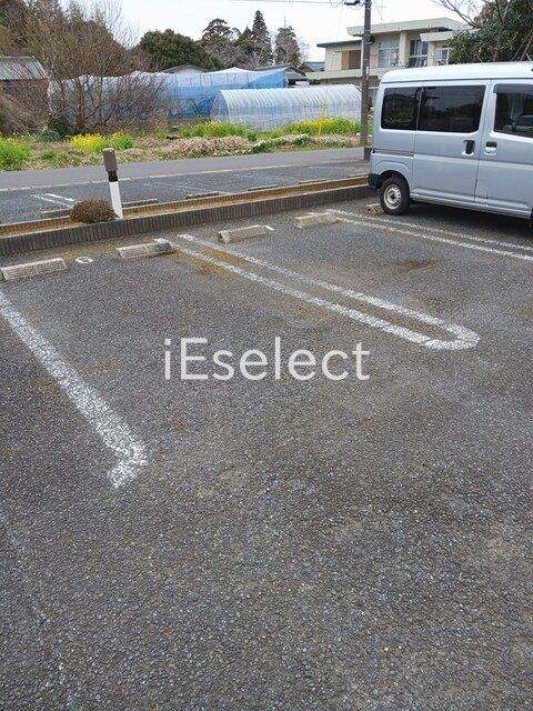 駐車場　敷地内駐車場です