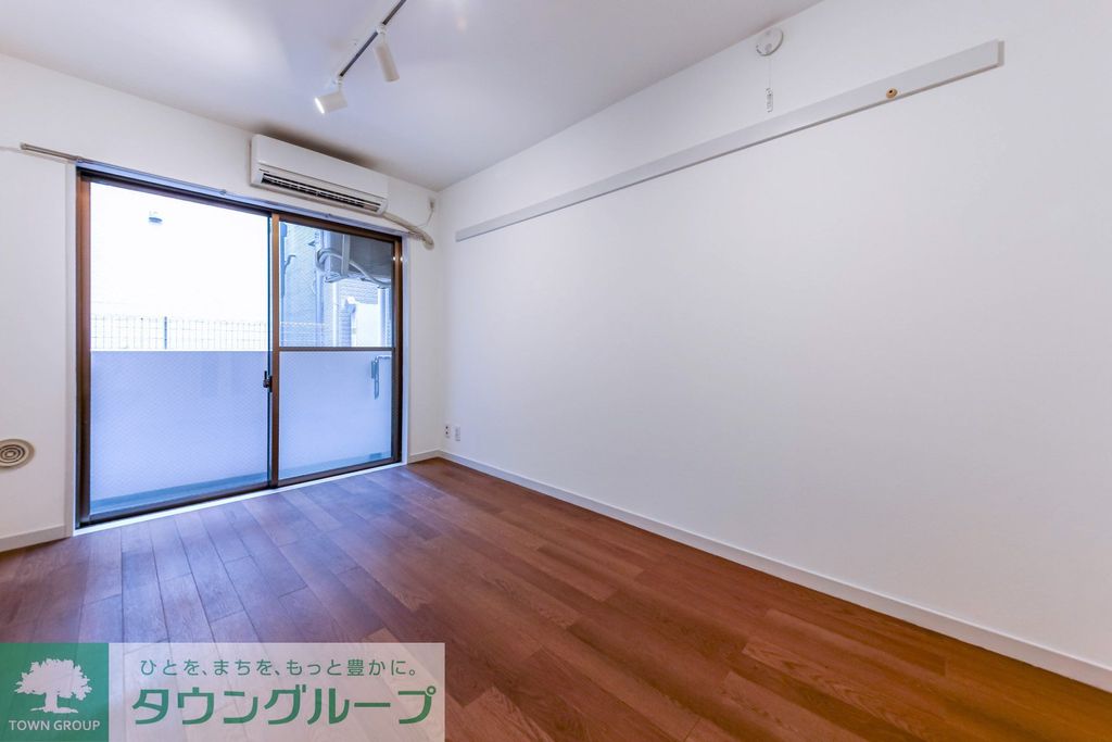 居室・リビング　タウンハウジング調布店まで♪