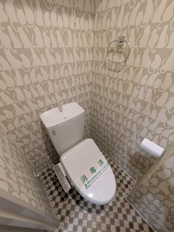 ラブキャットのトイレ写真