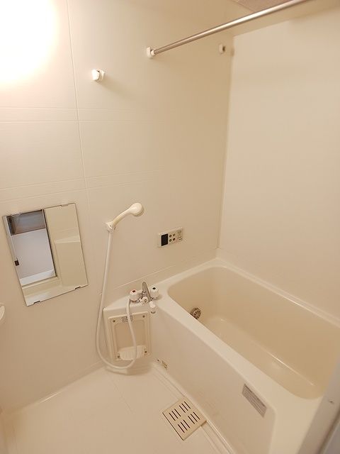 インテックスIII番館の風呂写真