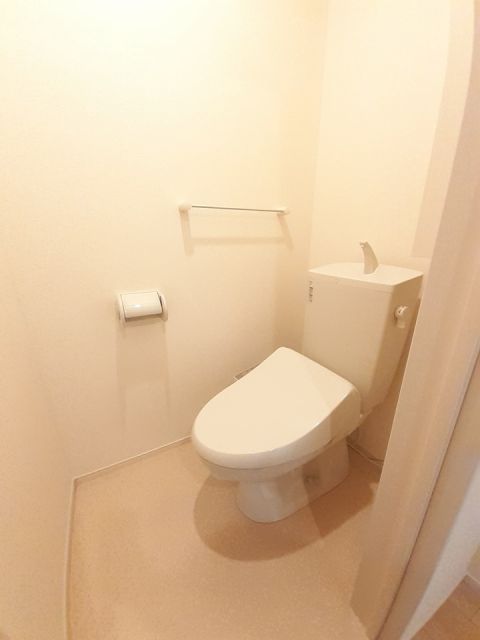ロベルタIIのトイレ写真