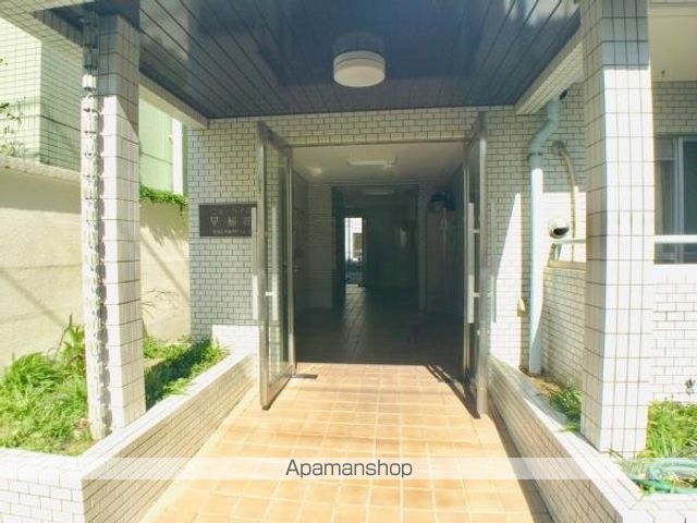 ニューハイム早稲田の外観写真