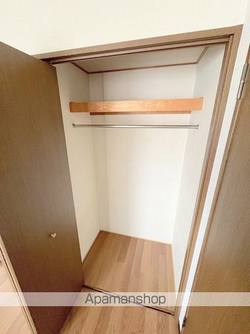 ＪＲ阪和線 鳳駅 徒歩10分 7階建 築32年の内装写真