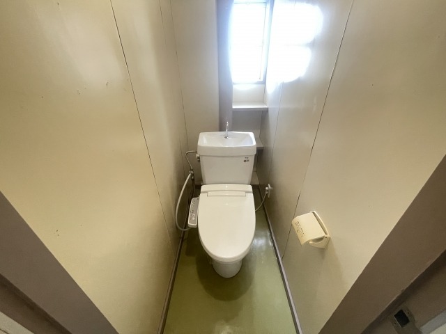 筑豊電気鉄道 筑豊香月駅 徒歩14分 5階建 築41年のトイレ写真