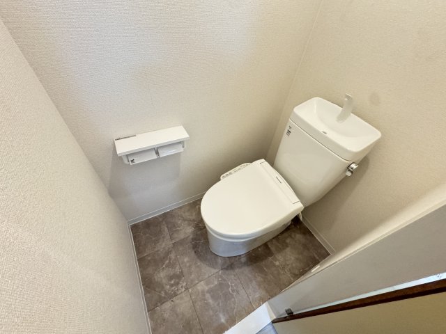 Z-RIZE宝塚プレリュードのトイレ写真