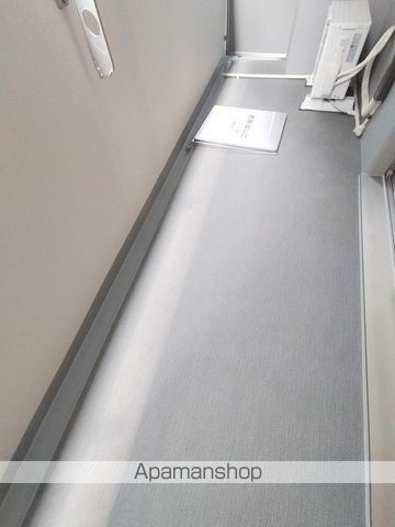 地下鉄御堂筋線 なんば駅 徒歩7分 13階建 築5年の内装写真